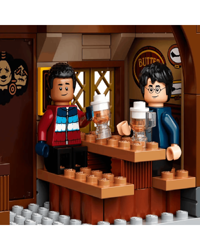 LEGO Hogsmeade Village Visit 76388