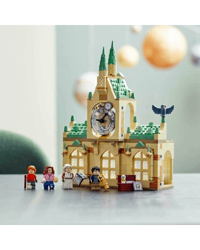 LEGO Harry Hogwarts Hospital Wing 76398