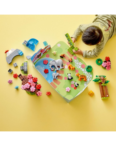 LEGO DUPLO Town Wild Animals of Asia / 10974