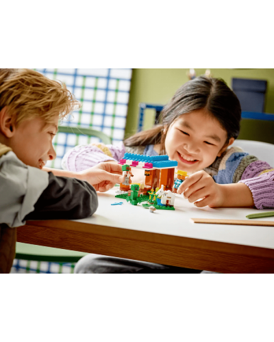LEGO Minecraft The Bakery / 21184