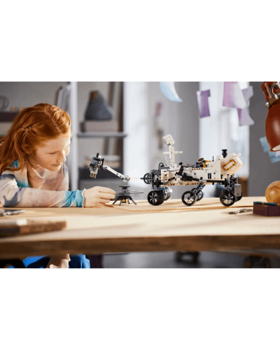 LEGO Technic Nasa Mars Perseverance Rover / 42158