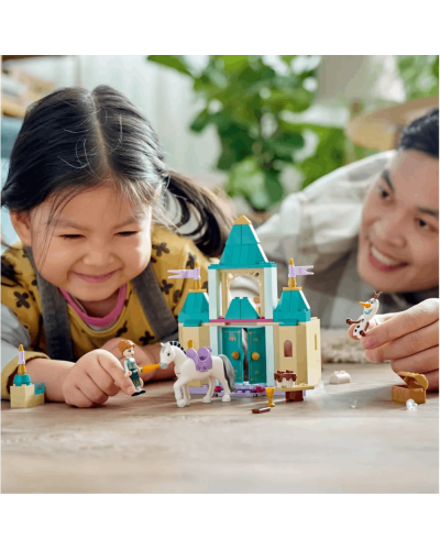 LEGO Disney Princess Anna And Olaf Castle Fun / 43204