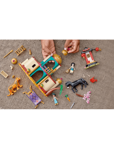 LEGO Disney Jasmine and Mulan Adventure / 43208