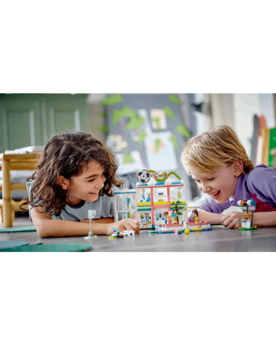 LEGO Friends Sports Center 41744 / 5702017415277