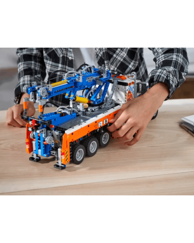 LEGO Heavy-Duty Tow Truck 42128 / 5702016913354