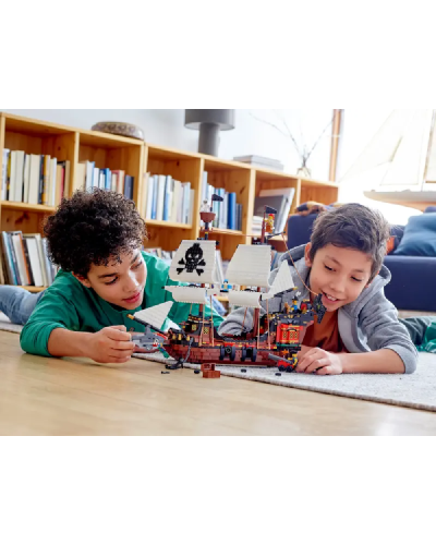 LEGO Creator Pirate Ship 31109